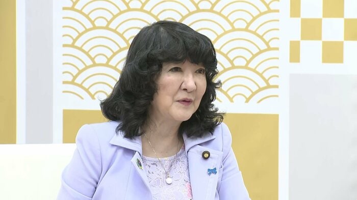 都庁を“異例”訪問した片山財務大臣