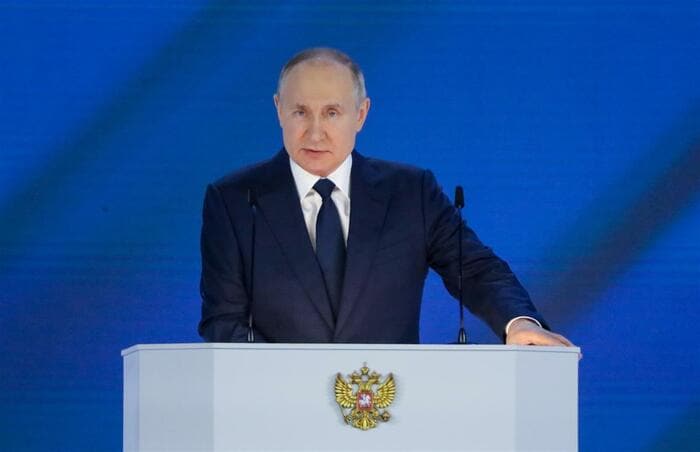 年次教書演説をするプーチン大統領