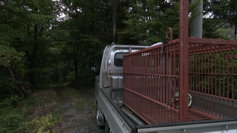 “クマよけスプレー”噴射もひるむ様子なく…クマ襲撃で50代男性頭から出血しドクターヘリで搬送　20代男性は足かまれる　秋田・鹿角市｜FNNプライムオンライン