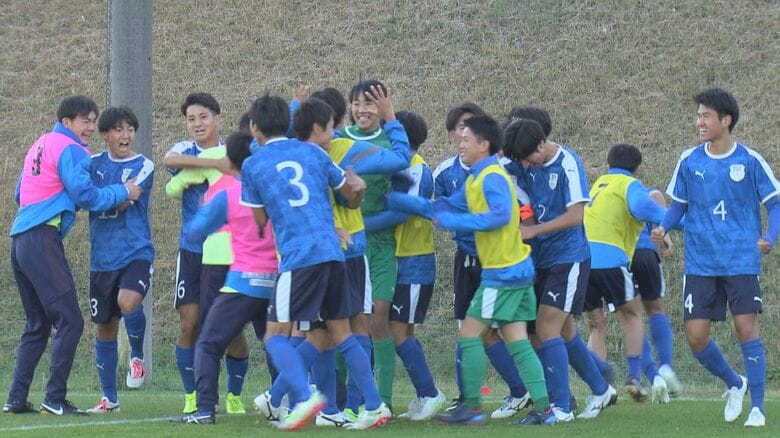 「3年生に感謝したい」指揮官の言葉とつづる磐田東サッカー部　インターハイ辞退と1年の軌跡 #2｜FNNプライムオンライン