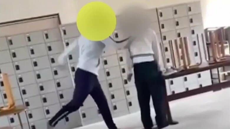 無抵抗の生徒を殴る蹴る…サッカー強豪の高校でコーチが激しい暴行か　関係者からは「暴力行為は日常茶飯事」の声