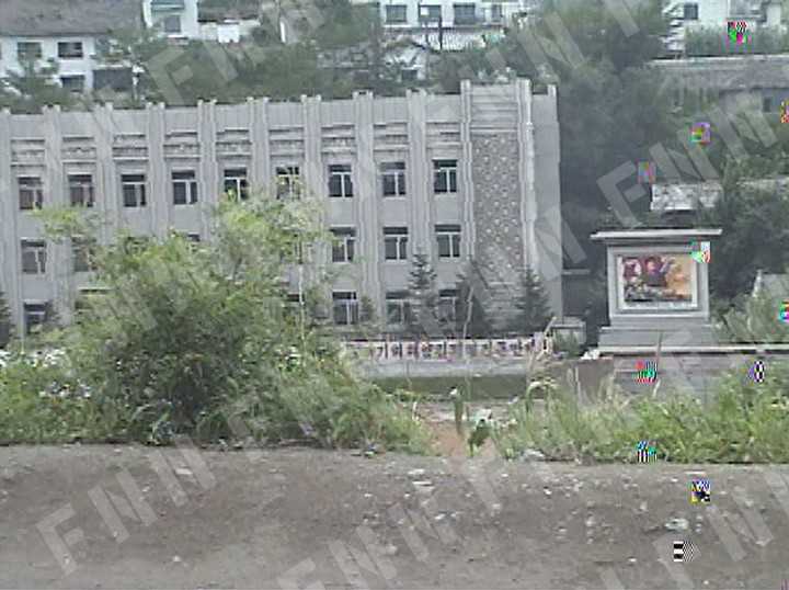 「拷問」が撮影された清津市内の施設