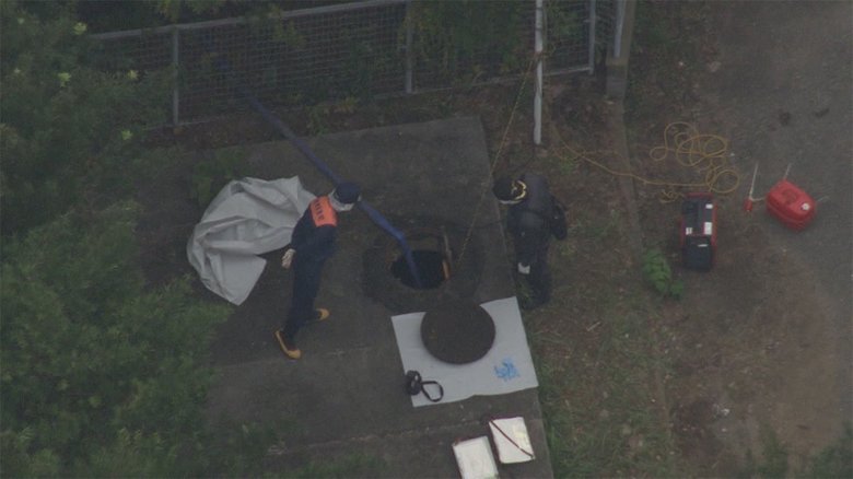 千葉・防火貯水槽に遺体 中年男性か 左足首より下切断