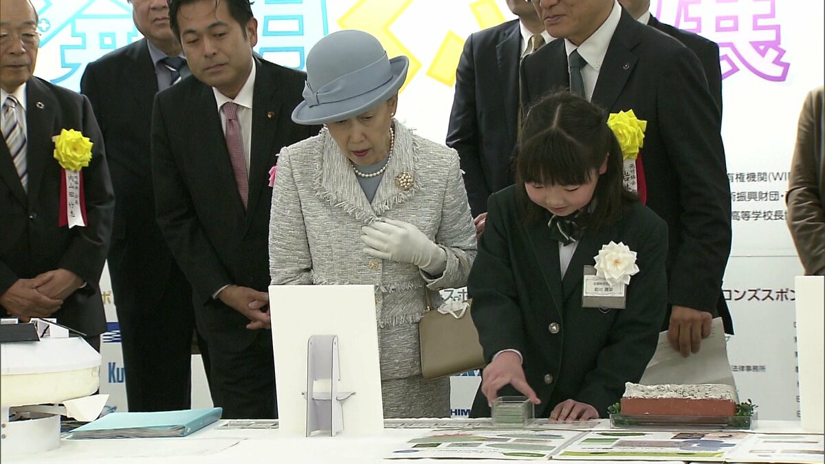 img_f3840b004b973a4ee534552433