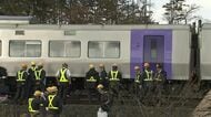 【突然…JR車両から白煙】原因は“エンジン部品の落下” 札幌発稚内行き特急宗谷から煙が上がり緊急停止 乗客120人が避難…トラブル車両と同型エンジン使用の190両を一斉点検へ＜北海道＞
