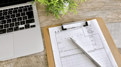 心の病を発症している割合は10~20代が最多?!年代別の精神疾患発症リスクの実態調査!