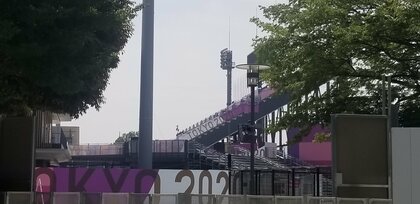 オリンピックレガシーはいずこへ? 残念な馬事公苑…仮設の巨大観客席は解体へ