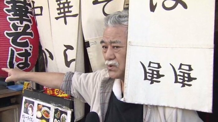 通報した人「歩行者の女の子がもがいてましたわ、かわいそうに」