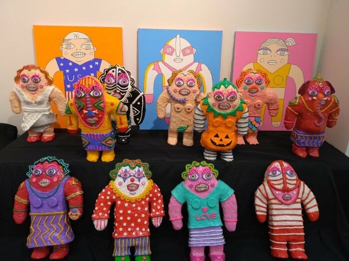 「へんな人」は埴輪(はにわ)をイメージして絵から立体になった