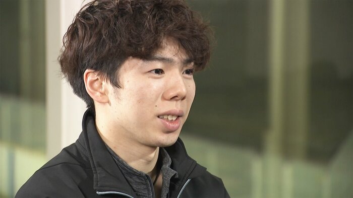 ライバル・鍵山の存在について語る佐藤