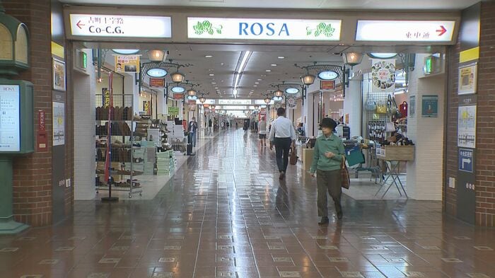 西堀ローサ