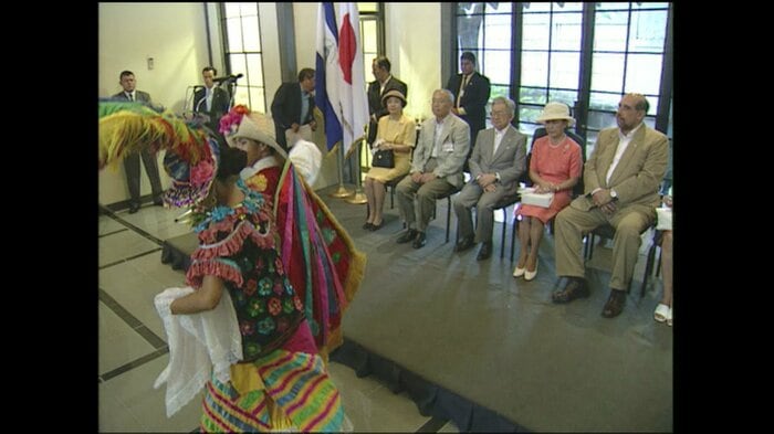 日本ニカラグア公園の祝賀行事に出席される常陸宮ご夫妻
