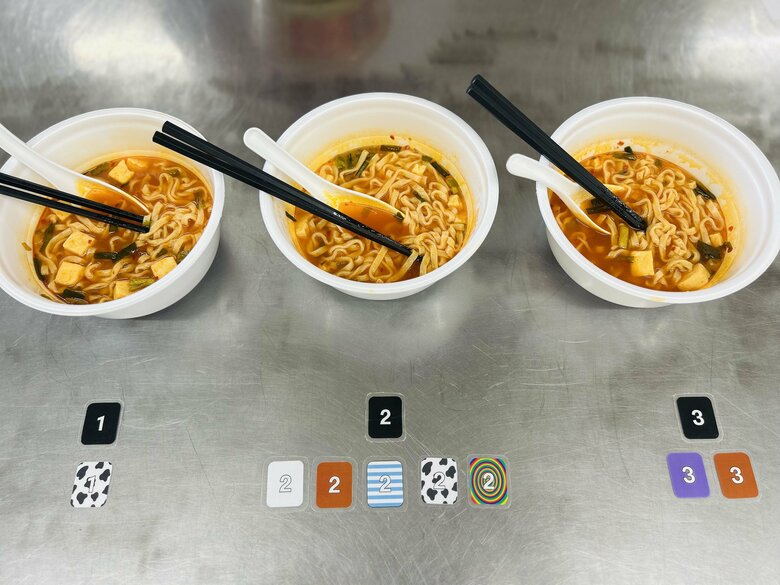 地道な市場調査をもとに「凄麺」は開発される
