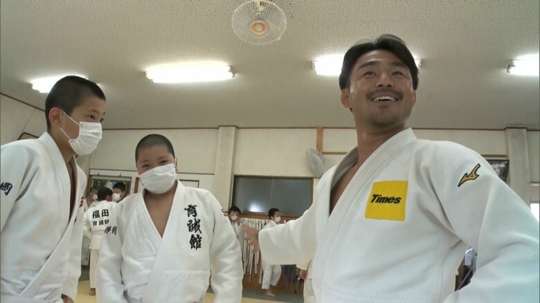 育誠館の後輩たちと