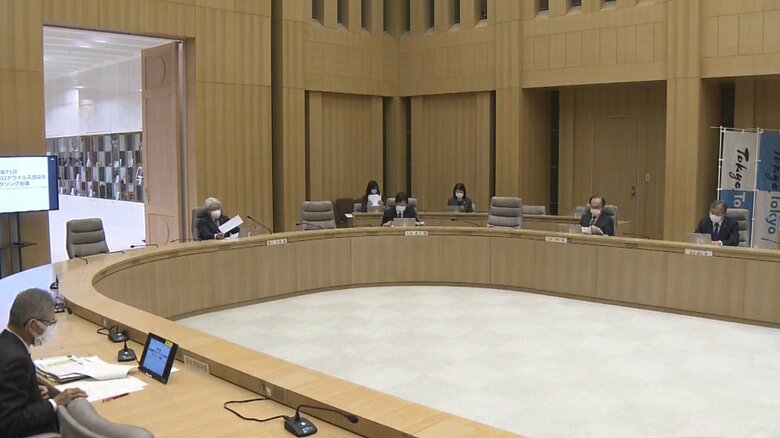 会議では、親子3代あわせて5人の家庭内感染について報告された