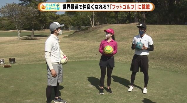 （左）川村副支配人（中央）室伏真璃アナウンサー（右）鈴木ディレクター