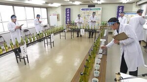 酒の出来は…新酒きき酒研究会 酒造りの技術向上を