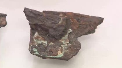 世界文化遺産「宗像・沖ノ島」　金メッキの甲冑破片を発見　当時の王権が沖ノ島での祭祀を重要視か　福岡