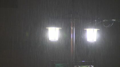 大分県西部に線状降水帯発生　一時、県内４市町にレベル4土砂災害危険警報