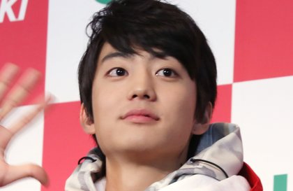 俳優 逮捕