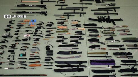 自宅と車から刃物100本押収　警棒や武器も　無職の男（41）を逮捕　職務質問の警察官にナイフで抵抗