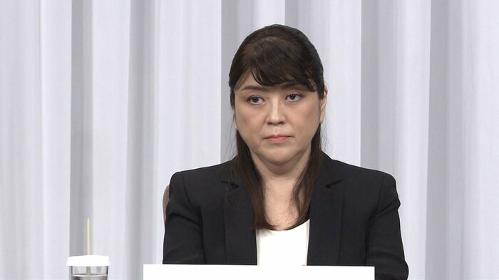 藤島前社長は2日の会見には出席せず