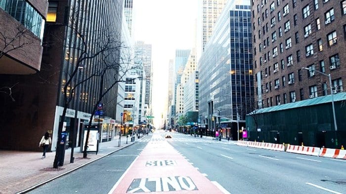 灯が消えた不夜城ニューヨーク 感染者13万人を超えた街で起きていること