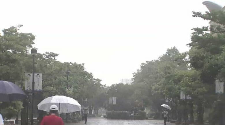 福岡では12日夕方にかけ土砂災害に厳重警戒を　少しの雨でも発生のおそれ　局地的に雷を伴った激しい雨が降るところも　気象台｜FNNプライムオンライン