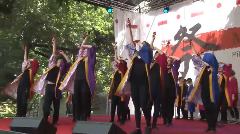 よさこい踊りの国際チーム「桜舞ポーランド」