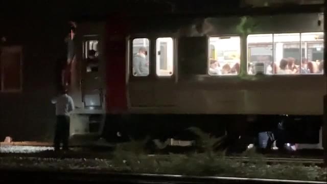 JR山陽線で男性が電車にはねられ重体 広島・府中町