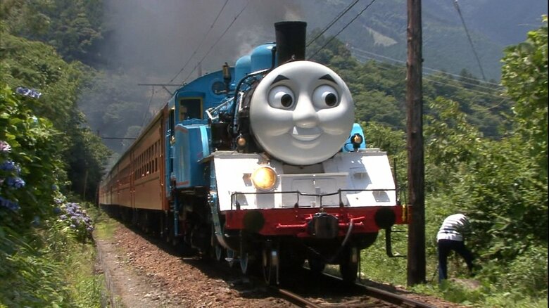 大井川鉄道の機関車「トーマス号」
