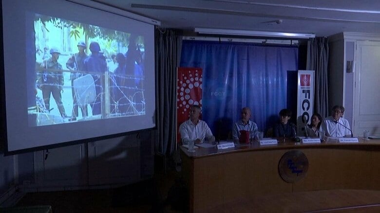 タイ・バンコクで行われた記者会見　26日