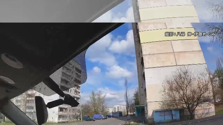 日本人写真家が捉えたマンションにミサイル着弾する瞬間5