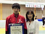女手一つで競技費用も工面…「おかんにメダルかけてあげたい」フェンシング山田優が狙う“最高のプレゼント”