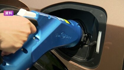 「エコカー減税」燃費基準厳格化のうえ2年間延長へ…「環境性能割」は2年間停止に　EV重量課税は2028年導入で検討