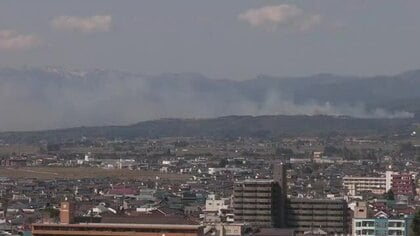 「山から白い煙が」喜多方市の山林で火災　福島県喜多方市塩川町中屋沢地区