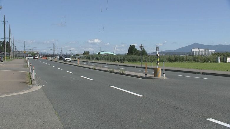 トラックにはねられ46歳女性が意識不明の重体　片側2車線の直線道路を歩いて横断中　岩手県盛岡市　｜FNNプライムオンライン