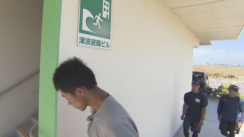 ハーバーから避難場所へのルートを年2回は確認しているという東北大ヨット部　「教訓」は受け継がれている