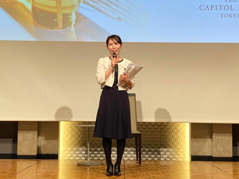 木のストローを提案した西口彩乃さんは当時入社7年目の広報部員だった