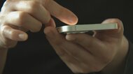 1800万円を失った40代女性が語るSNS投資詐欺の全貌　日常会話で警戒心を解き…「先生」も「アシスタント」も全員サクラだった