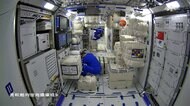 中国独自の宇宙ステーションに飛行士到着 ドッキング成功