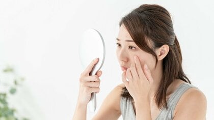 抜けたまつ毛が目の中に…見当たらないけどどこに消えた？“行方”と対処法を眼科医に聞いた