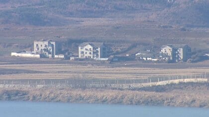 軍事境界線の南側で爆発　韓国軍幹部3人負傷　北朝鮮の地雷か　7月の大雨で北側から一部流された可能性あり国防部が注意喚起も