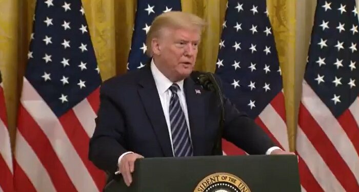 武漢の研究所がウイルスの発生源だと主張するトランプ大統領