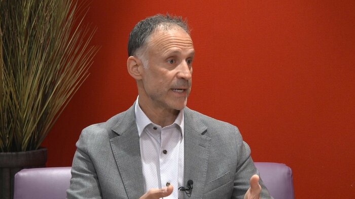 「誤解を解く最善の方法は内部に入ってもらうことだ」とベルティ氏