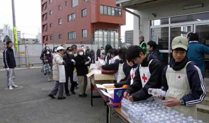 地域の子供たちが自主的に避難所の運営に入った