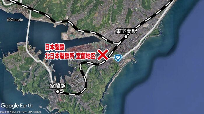 港に面した工場が立ち並ぶ地区