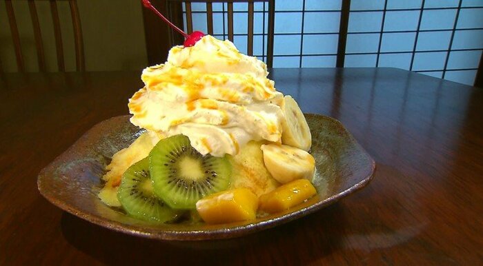 「プリンアラモード」（1500円）