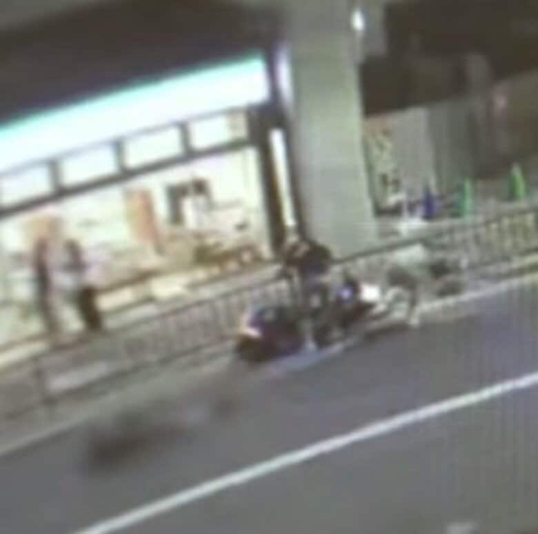 【速報】「捕まると思って逃げた」無免許でひき逃げ　17歳少年を逮捕　被害者の男性は頭蓋骨骨折　東大阪｜FNNプライムオンライン