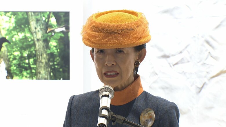 久子さま　駐日大使らが写した“日本”を鑑賞　久子さま撮影のリスの“決定的瞬間”も展示｜FNNプライムオンライン